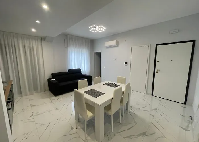 Zerbi House Реджо-ди-Калабрия